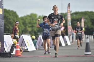 BIB: 1081, 0181
                            <button type="button" onclick="openModal(4943231)" class="btn btn-primary btn-sm float-right btn-popup" data-toggle="modal" data-target=".modal-high-quality">
                        <i class="fas fa-shopping-cart"></i> Add to Cart
                    </button>
                                            <button type="button" onclick="isThisMe(4943231, true)" class="btn btn-success btn-sm float-right btn-popup btn-isme hidden" data-toggle="tooltip" data-placement="bottom" title="นี่คือรูปของคุณใช่ไหม คลิกที่นี่เพื่อเอาเข้าอัลบั้ม">
                        <i class="fas fa-plus"></i> Add to album
                    </button>
                    <button type="button" onclick="isThisMe(4943231, false)" class="btn btn-warning btn-sm float-right btn-popup btn-isnotme hidden">
                        <i class="fas fa-ban"></i> Remove from album
                    </button>